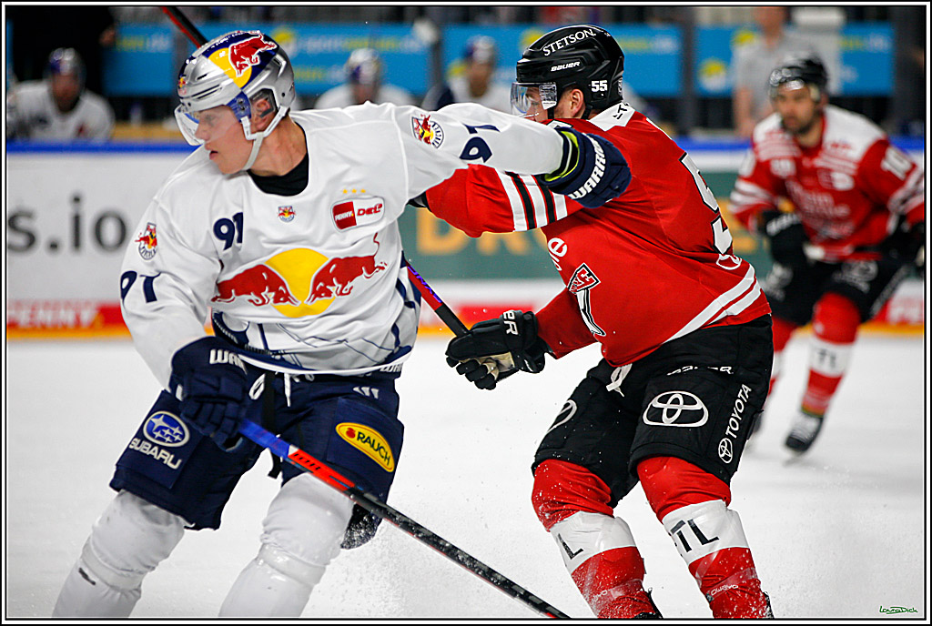 PENNY DEL; Koelner Haie- Red BUll Muenchen; Koeln, 08.11.2022